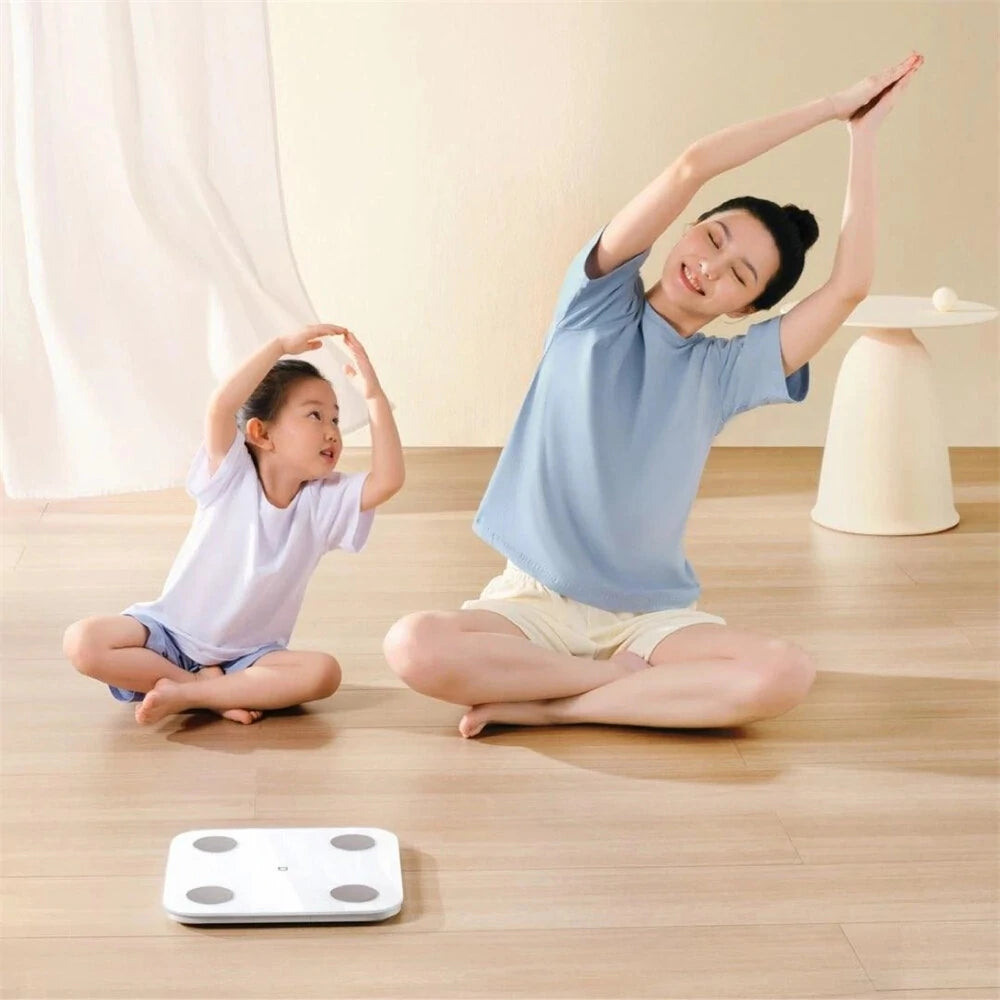 Xiaomi Mijia S400 Smart Body Fat Scale with Dual Frequency Bioelectrical Impedance, 25 Health Metrics, Heart Rate Monitor, Multi-User Memory, & Bluetooth 5.0 App Integration