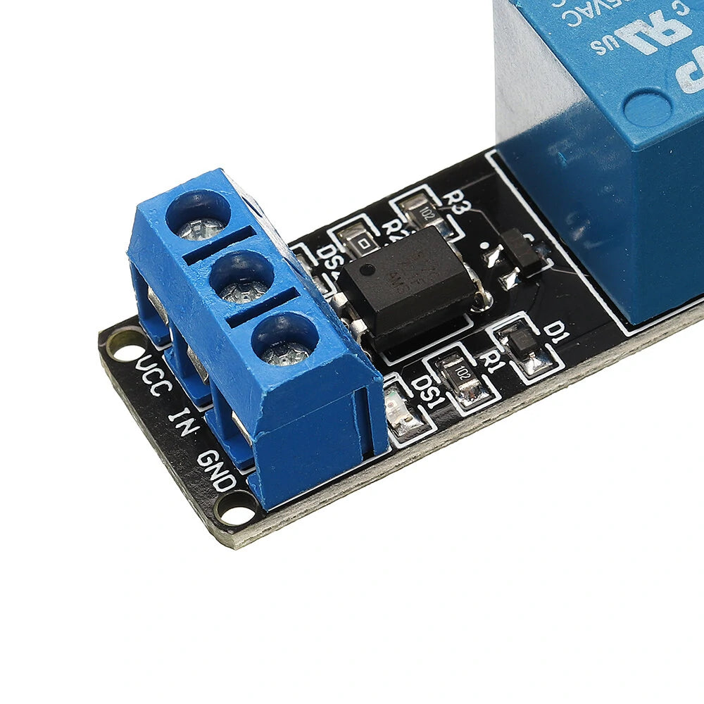 BESTEP 1-Channel 3.3V Relay Module with Optocoupler Isolation for Arduino Boards