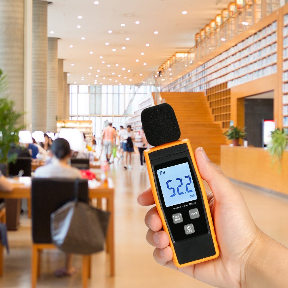 Digital Sound Level Meter 30-130dBA Noise Measuring Tool with Max/Min/Data Hold LCD Display