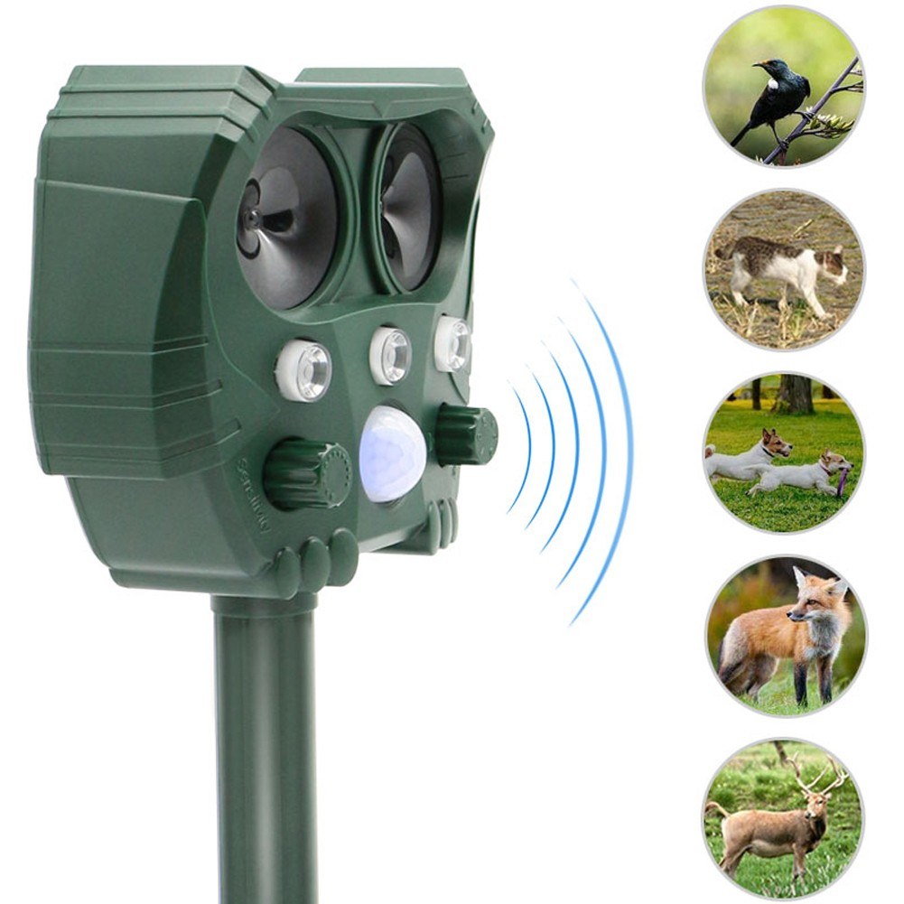 Solar-Powered USB Animal Repeller Outdoor Pest Deterrent Device