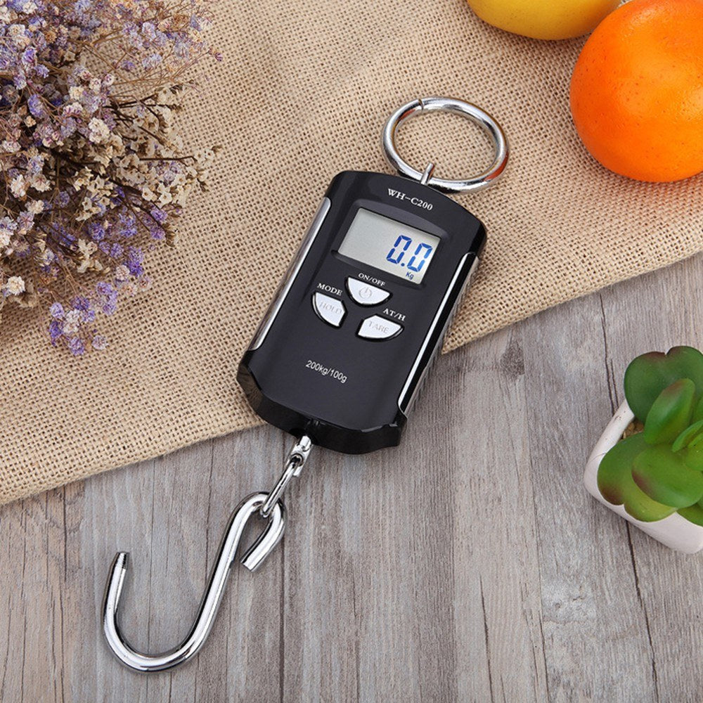 Portable Digital Hanging Scale 200kg/440lb LCD Backlight with Steel Hook for Farm, Fishing, Hunting, Food Market, Outdoor