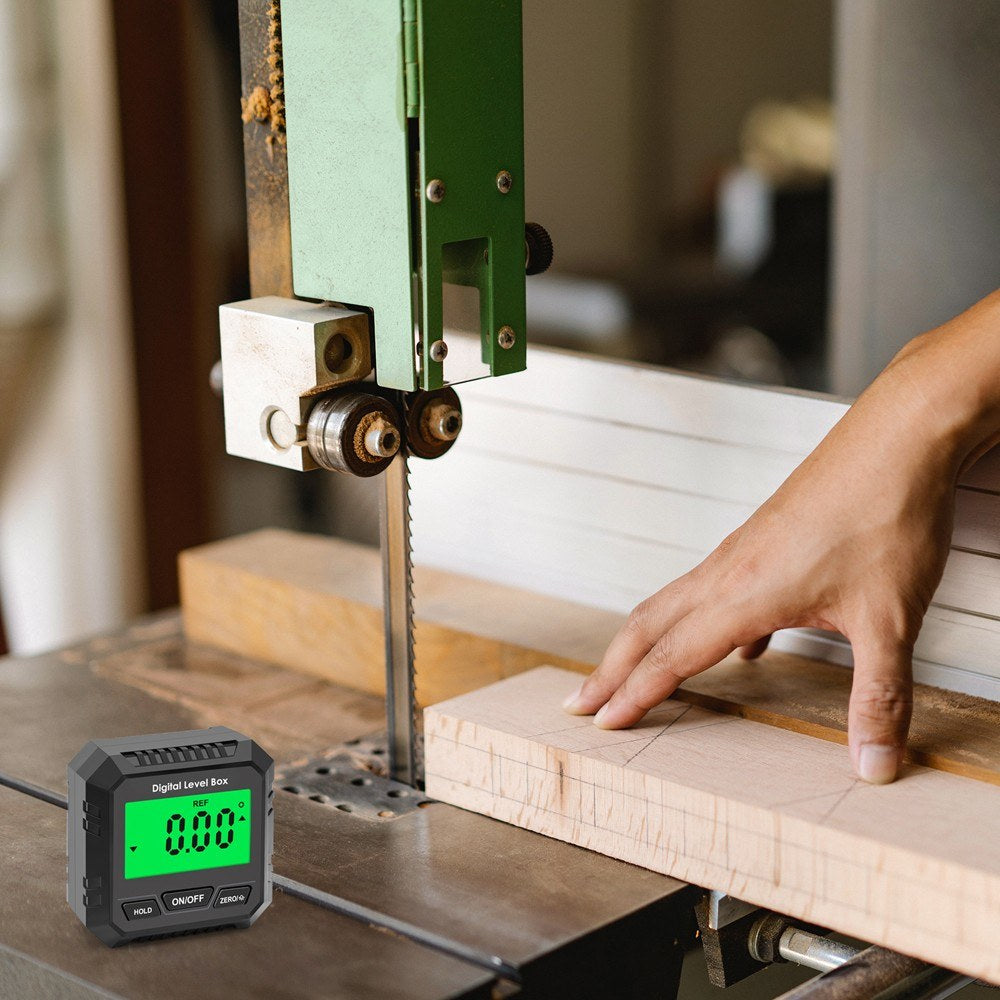 Digital Magnetic Angle Meter with LCD Backlight for Incline Measurement and Slope Conversion (Excludes Spirit Bubble)