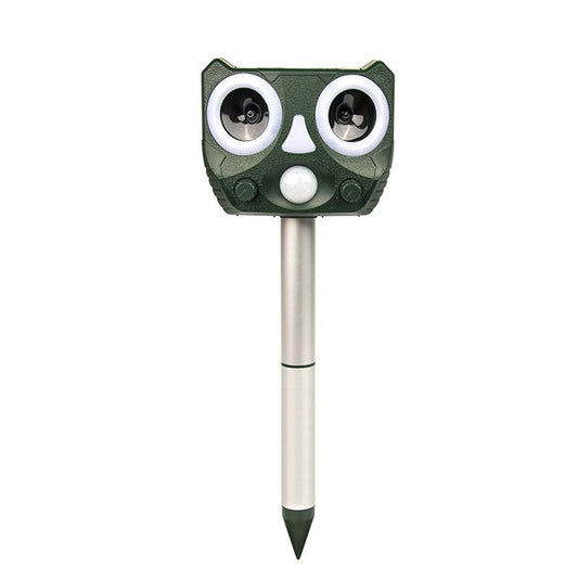 Solar-Powered USB Rechargeable Waterproof Animal Repeller with PIR Sensor