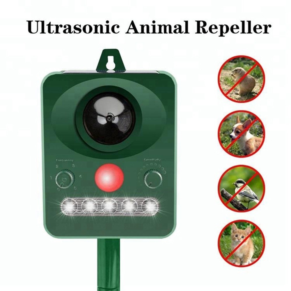 Rechargeable Solar-Powered Ultrasonic Animal Repeller for Dogs and Cats