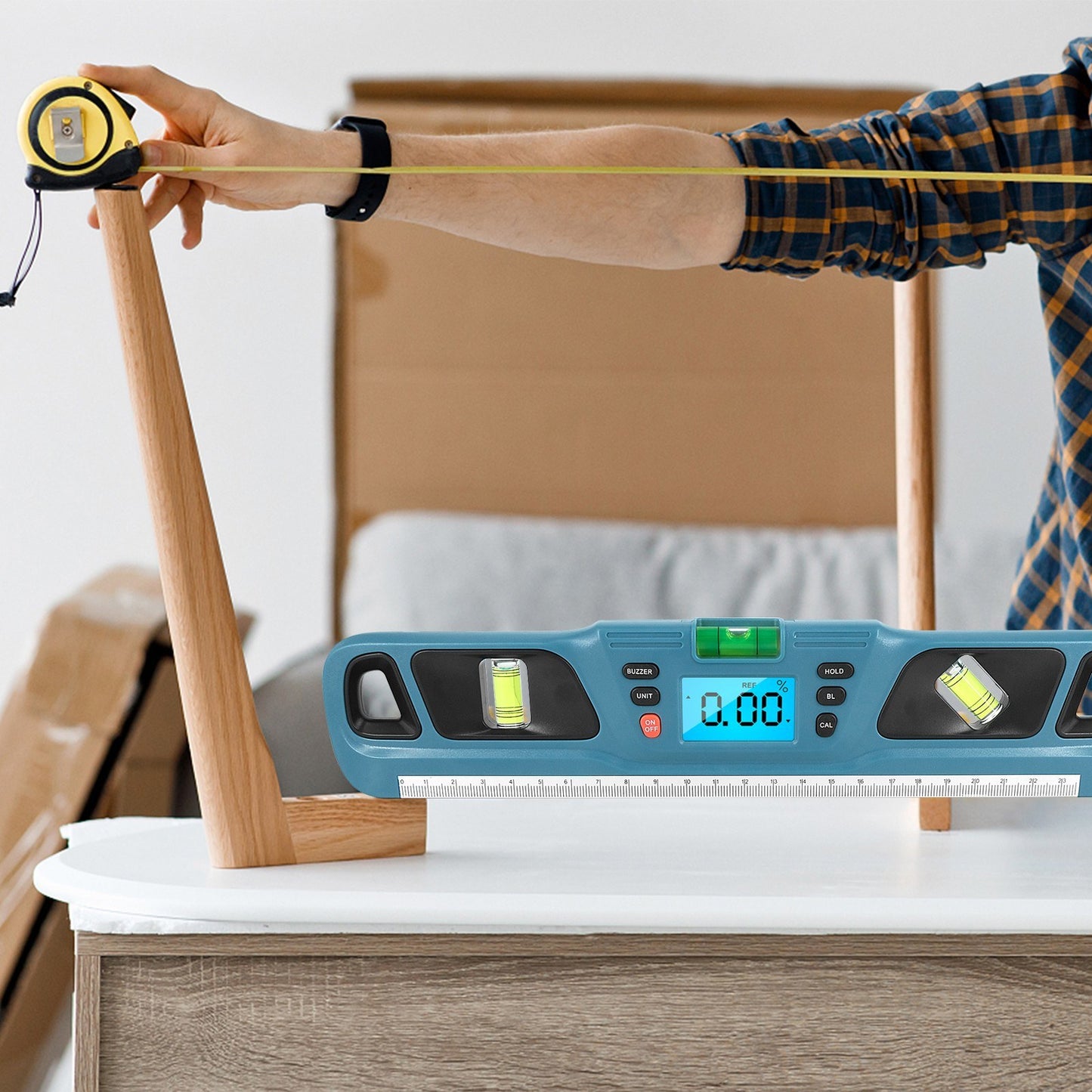 HW-200 Multifunctional Digital Angle Level Meter & Ruler