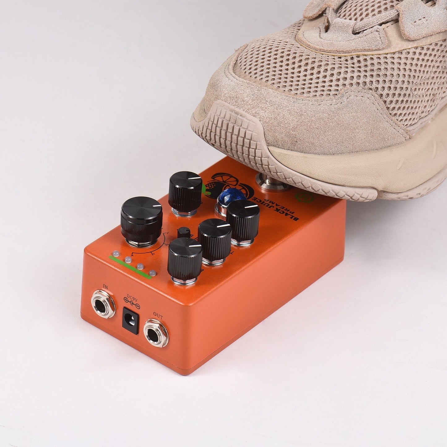Black Juice Overdrive Pedal by MOSKYAUDIO: 4 Modes, 3-Band EQ Guitar Preamp