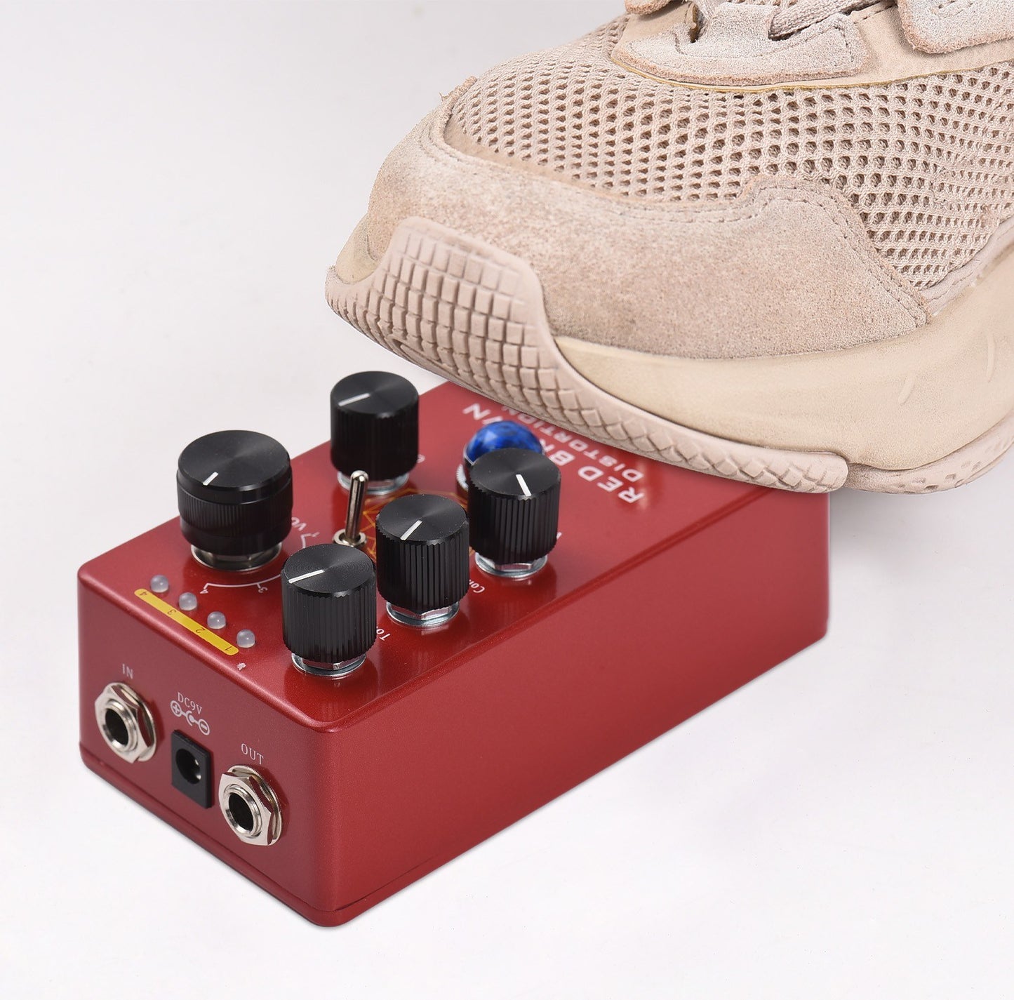 MOSKYAUDIO M Series Red Brown Distortion Guitar Effects Pedal with True Bypass