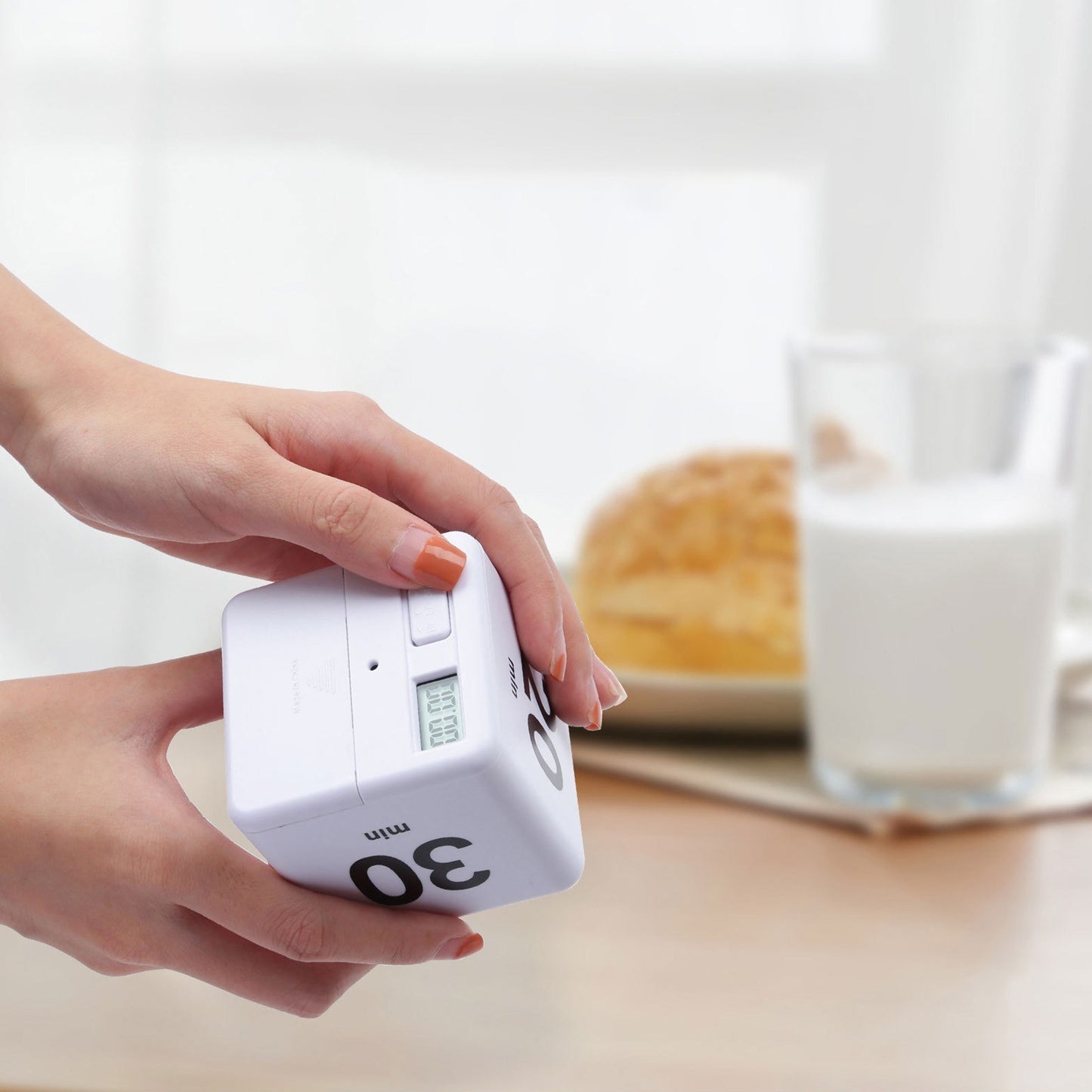 LED Display Cubic Timer: 15/20/30/60-Min Countdown for Study, Exercise, Cooking - White