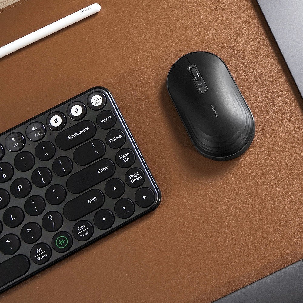 Super-Large Waterproof Non-Slip MIIIW Leather Desk Pad
