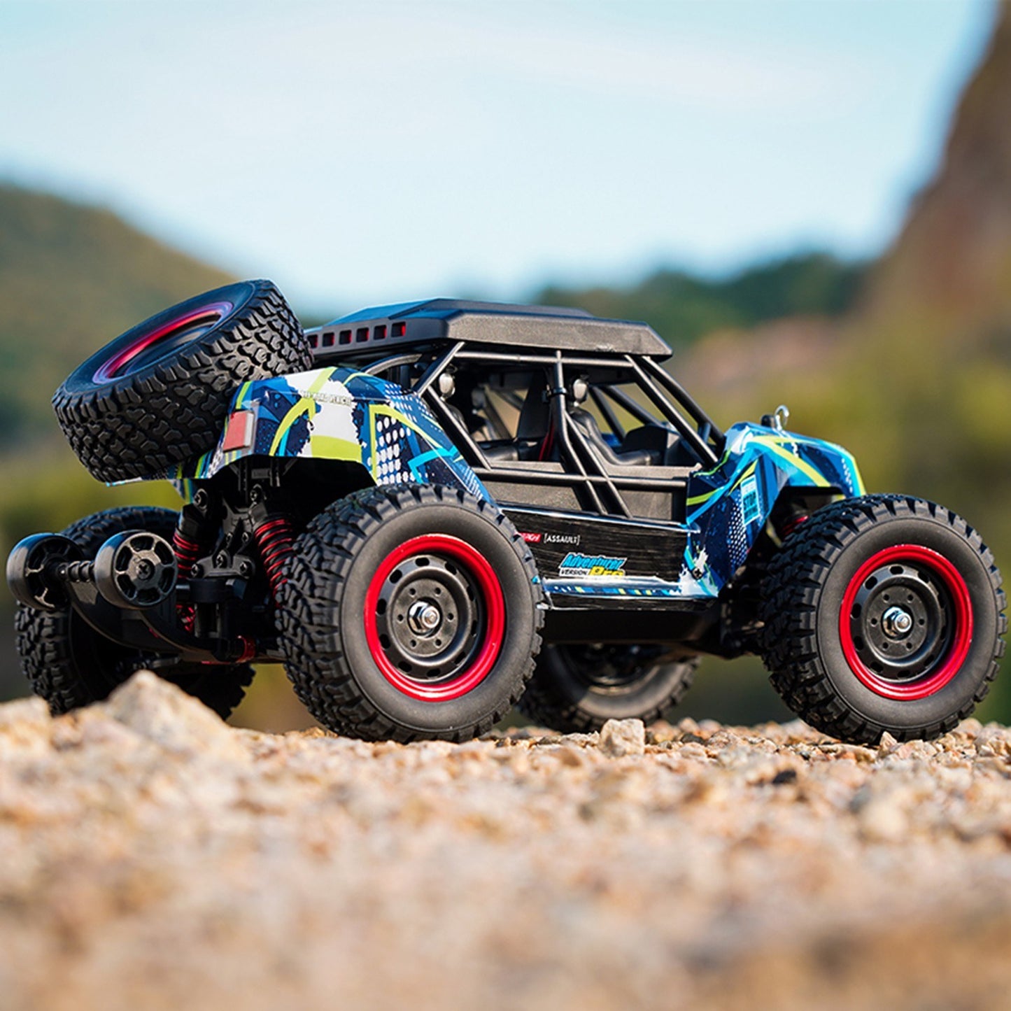 1/16 Brushless 4WD RC Truck: High Speed 70km/h Off-Road Vehicle - 2.4GHz Remote Control