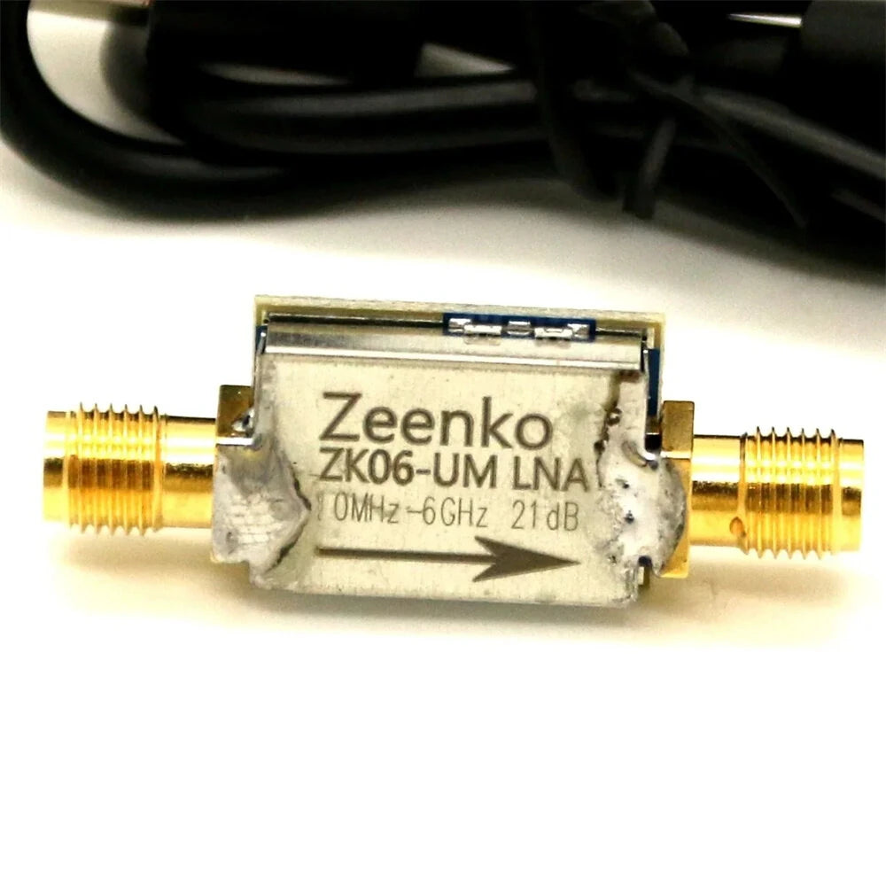 Zeenko UM Series Low Noise RF Amplifier, 20dB Gain, USB-C, 100kHz-4/6/10GHz, High PSRR LDO Preamplifier